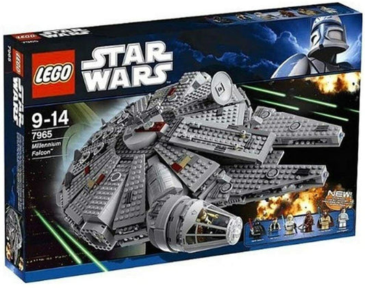 7965 LEGO Star Wars Millennium Falcon 2011 (RETIRED)